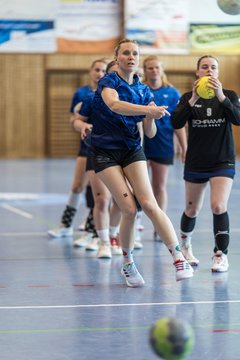 Bild 162 - F HSG Kremperheide/Muensterdorf - ATSV Stockelsdorf 2 : Ergebnis: 47:32